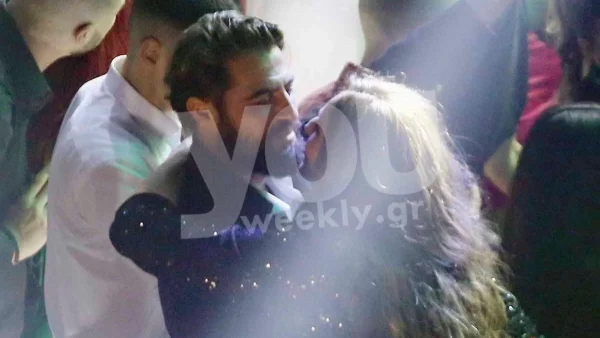 Χόρεψαν μαζί τσιφτετέλι - Τα καυτά φιλιά της Βίκυς Κουλιανού στα μπουζούκια με τον νέο της σύντροφο