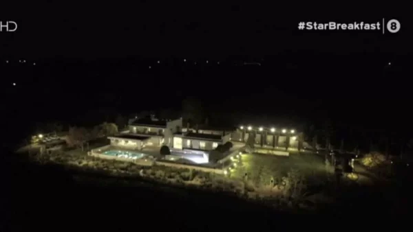 MasterChef: Φωτογραφίες από το "παλάτι" που θα μένουν φέτος οι διαγωνιζόμενοι - Το πανέμορφο κυπαρισσί σαλόνι