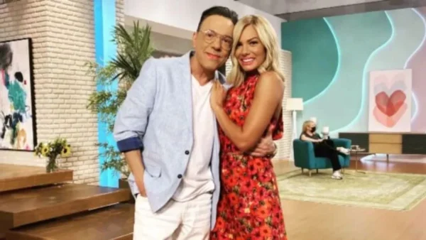 «Τώρα δίνονται και πολλές...» - Η αποκάλυψη του Ποσειδώνα Γιαννόπουλου για την εγκυμοσύνη της Ιωάννα Μαλέσκου