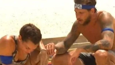 «Καρολίνα τι ψάχνεις μες τις λάσπες;» «Την αξιοπρέπεια μου» - "Πανηγύρι" στο Twitter με τις δηλώσεις Καλύβα & Πρίαμου