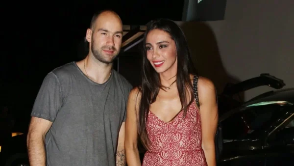 Χαρές στο σπίτι της Ολυμπίας Χοψονίδου και του Βασίλη Σπανούλη - Η φωτογραφία με την αποκάλυψη