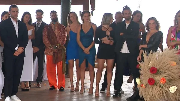 Survivor All Star: Όλοι ντυμένοι επίσημα - Έκλεψε τις εντυπώσεις η Ευρυδίκη Βαλαβάνη στο πλευρό του Βασάλου