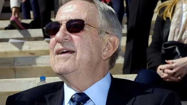 Τέως Βασιλιάς Κωνσταντίνος: Ο λόγος που οδήγησε την οικογένεια του στην απόφαση να ταφεί στο Τατόϊ ώς ιδιώτης