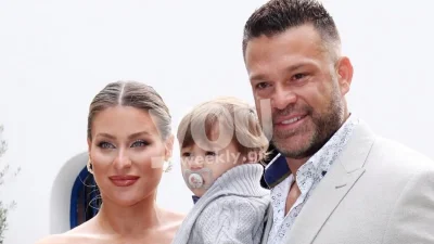 Έτρεχε πάνω κάτω σε όλο το σπίτι - Η αντίδραση του γιου του Κώστα Σόμμερ μόλις το είδε στην τηλεόραση για πρώτη φορά