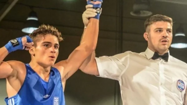 Βασίλης Τόπαλος: «Παρά την εντατική φαρμακευτική αγωγή και...» - Η πραγματική αιτία θανάτου του 16χρονου πυγμάχου