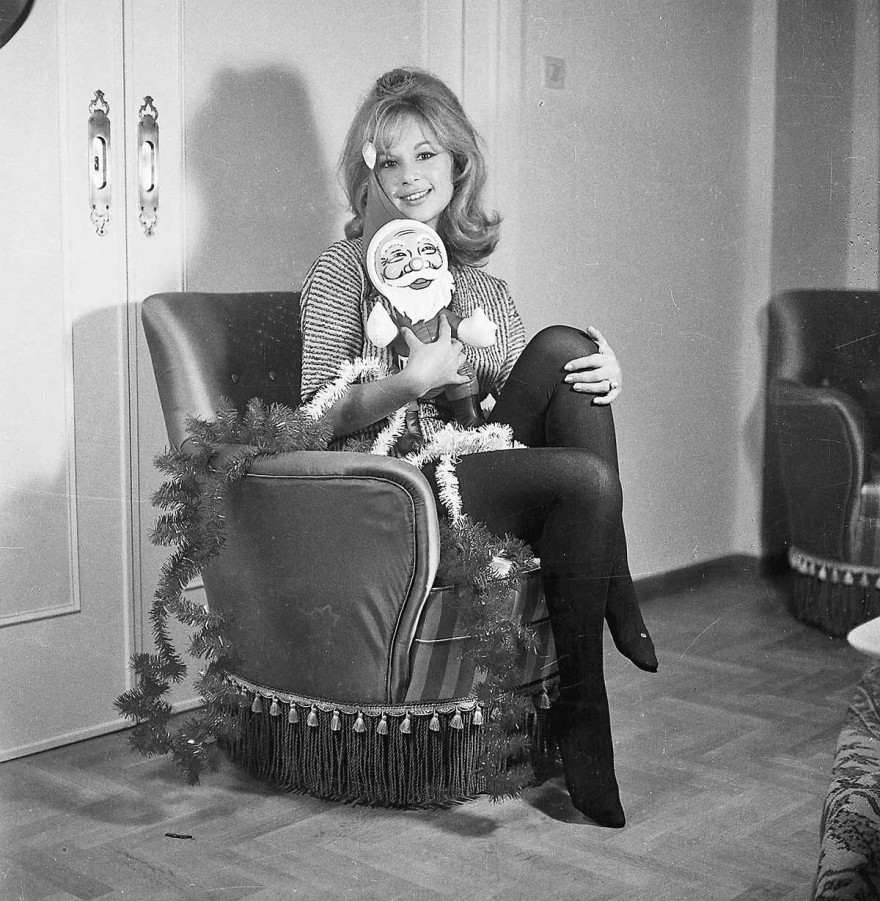 Αλίκη Βουγιουκλάκη