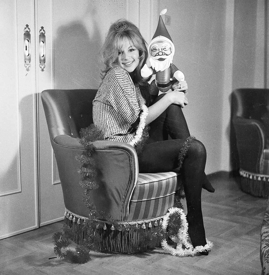 Αλίκη Βουγιουκλάκη θανατος