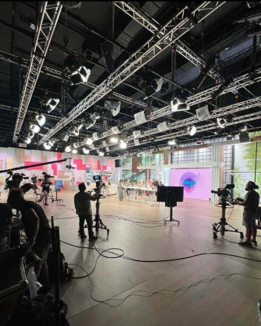 Χαμογέλα και Πάλι τηλεθέαση