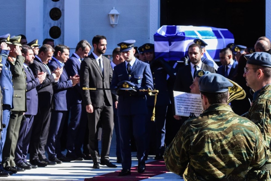 Κηδεία 29χρονου πιλότου στην Ανδραβίδα