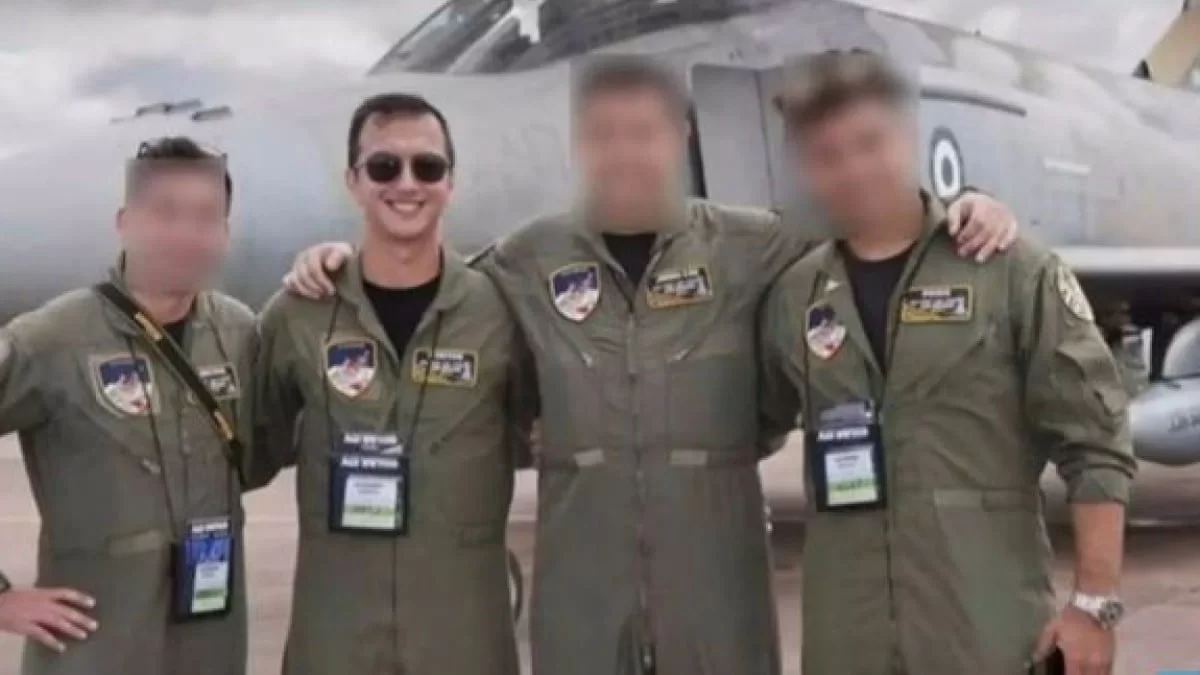 Ανδραβίδα: Κηρύχθηκε τριήμερο πένθος προς τιμήν του 31χρονου πιλότου - Σε λαϊκό προσκύνημα η σορός του