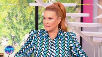 «Καίγεται κάτι;» - Ανήσυχη η Σίσσυ Χρηστίδου στον αέρα της εκπομπής Χαμογέλα και Πάλι