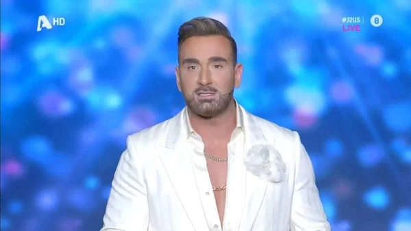 J2US: «Τις μάσκες εμείς τις φοράμε μόνο για τα act, στο τέλος...» - Τα πρώτα λόγια του Κοκλώνη μετά το σκάνδαλο για ξέπλυμα μαύρου χρήματος