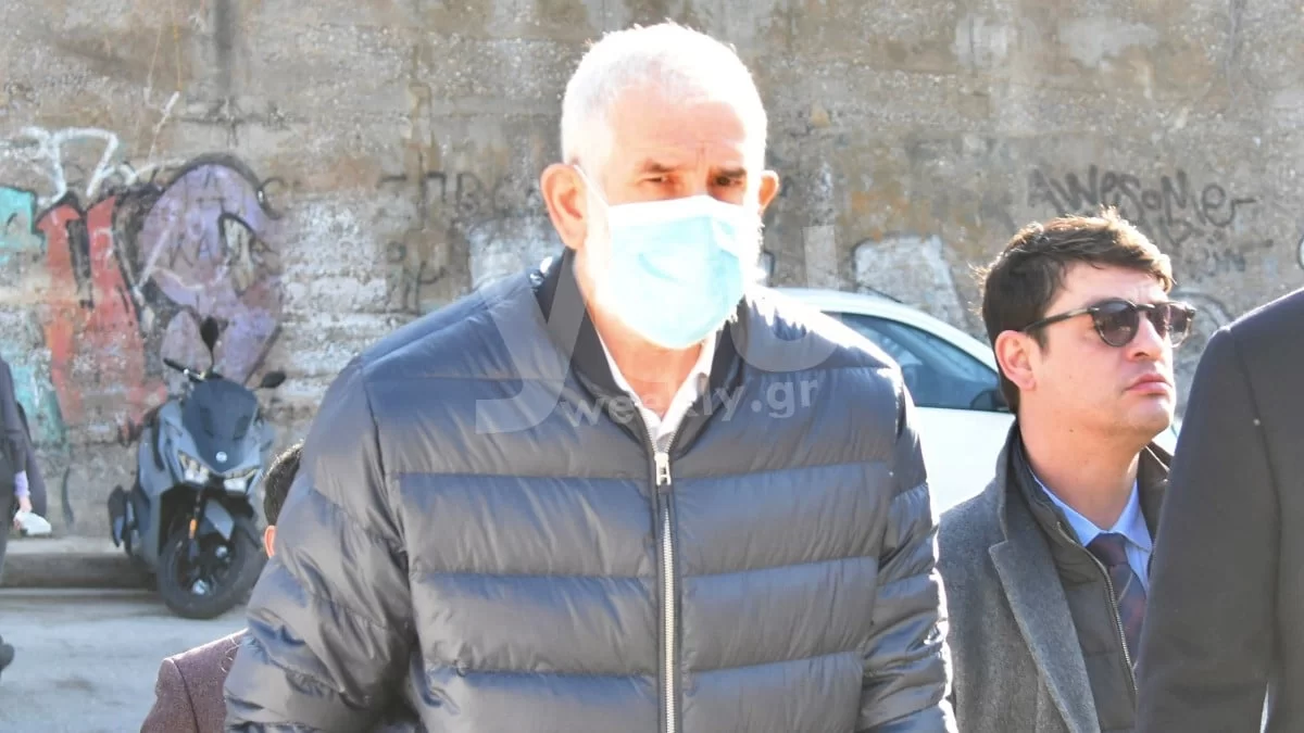 Μπαίνει στην αντεπίθεση ο Πέτρος Φιλιππίδης - Τρεις μηνύσεις για ψευδή κατάθεση και καταμήνυση