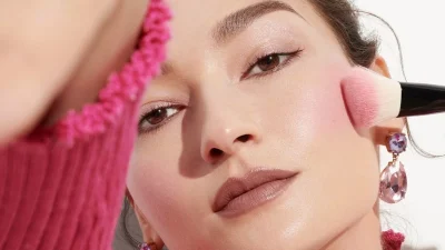 Limited edition μακιγιάζ για να αναδείξεις τη λάμψη σου!