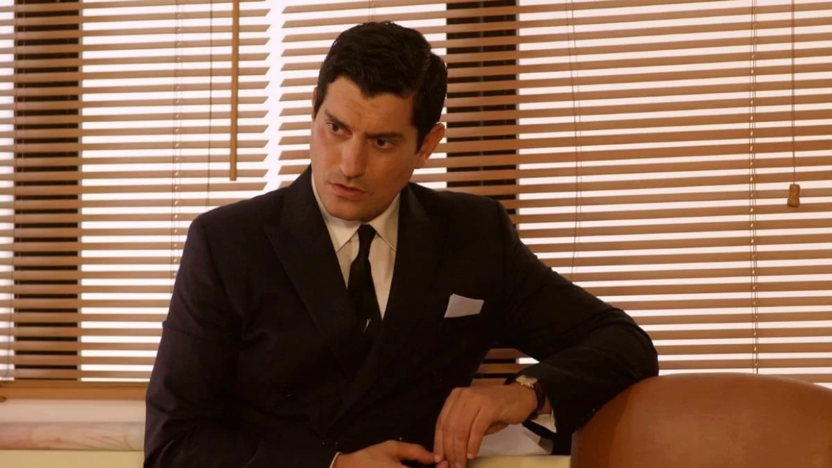 Μεγάλη ανατροπή στον Παράδεισο των Κυριών: Ο Ντίνος παίρνει πίσω τον «Παράδεισο»