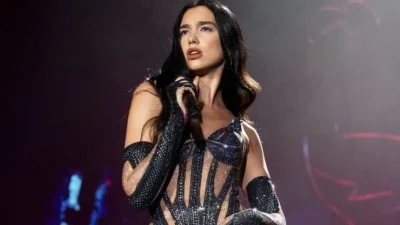 Τρελά ερωτευμένη η Dua Lipa - Σε σχέση με τον γιο πασίγνωστου Έλληνα σκηνοθέτη
