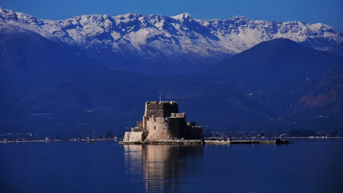 Καιρός 21/2: Συνεχίζεται το ανοιξιάτικο κλίμα με υψηλές θερμοκρασίες