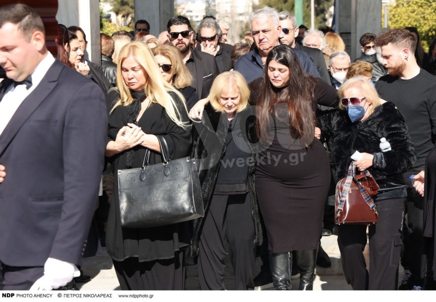 Κηδεία Νίκου Γιάννακα οικογένεια