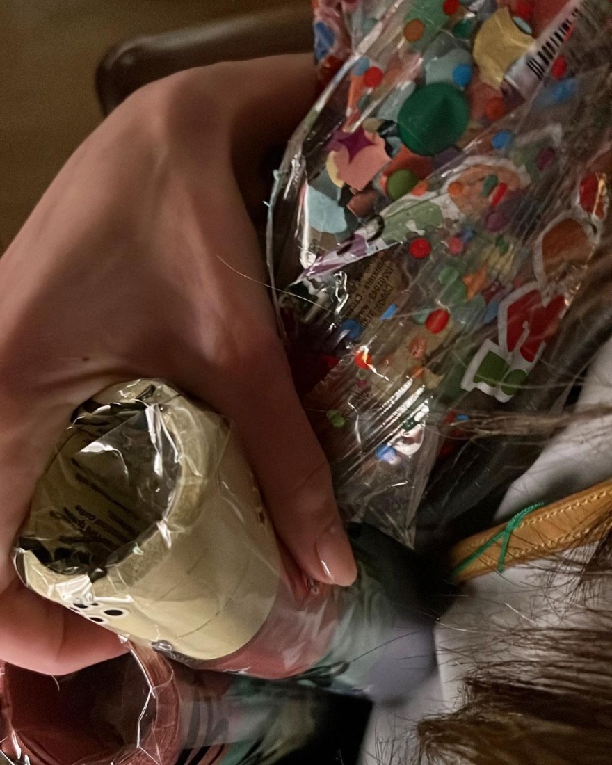 Καρναβάλι της Πάτρας 2023: Ημιλιπόθημη μετά από αλκοόλ και ξέφρενο χορό η Ηλιάνα Παπαγεωργίου (Φωτογραφίες)