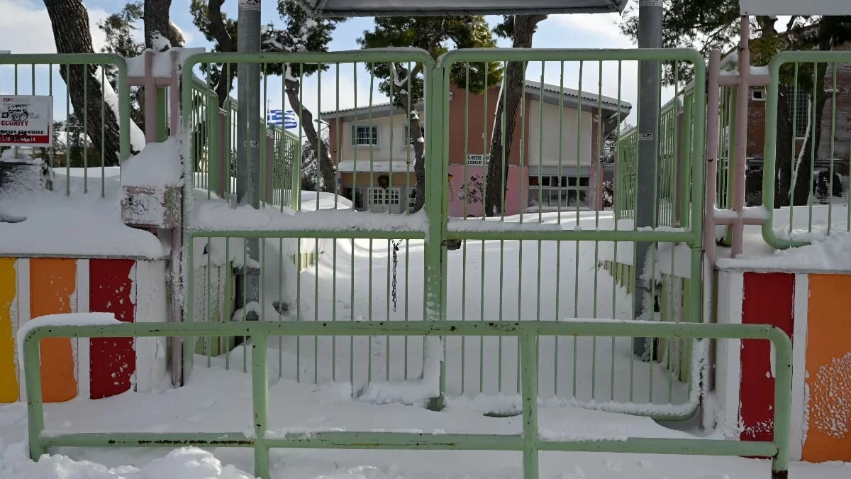 Κακοκαιρία "Μπάρμπαρα": Άλλη μια μέρα κλειστά τα σχολεία - Οι περιοχές που είναι ακόμη σε επιφυλακή