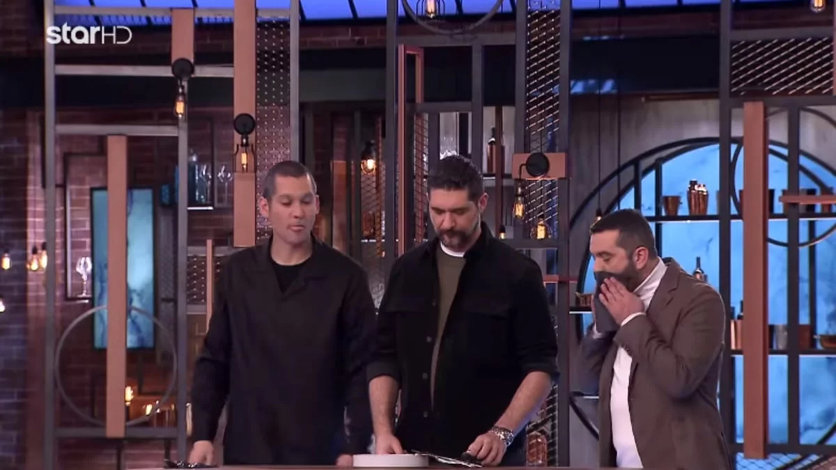 Masterchef 7: Άβολο περιστατικό με το Λεωνίδα Κουτσόπουλο - Έφτυσε τη μπουκιά του μπροστά σε όλους