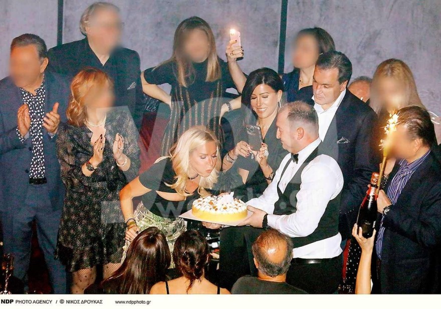 Μαρία Μπεκατώρου περιοδικό YOU