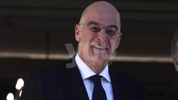 Στο νοσοκομείο ο Νίκος Δένδιας - Τι συνέβη