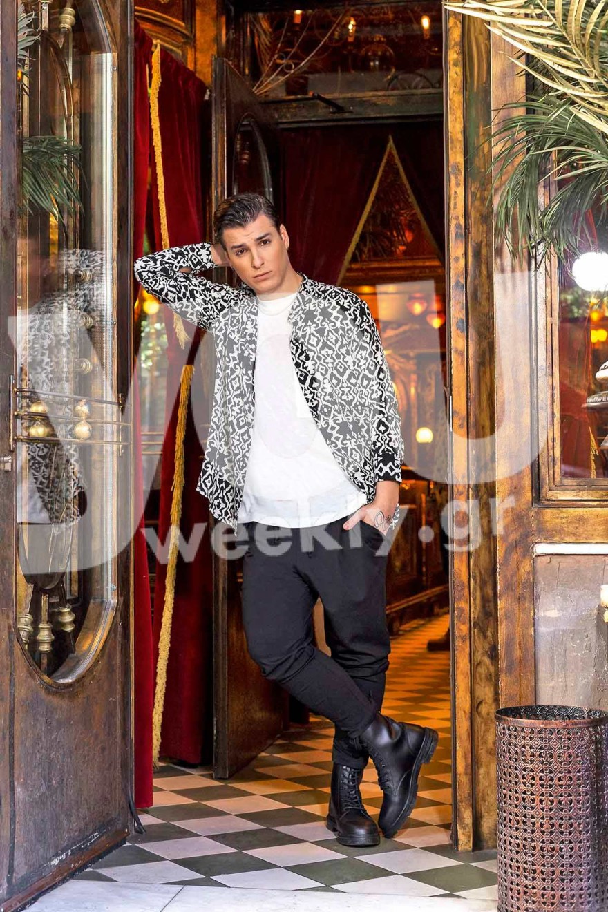 Στέφανος Πιτσίνιαγκας: «Στην προσωπική μου ζωή είμαι μια χαρά! Περνάω τέλεια με το κορίτσι μου»