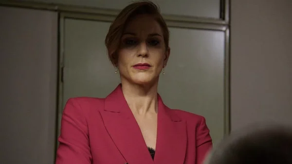 Παγιδευμένοι (13/3): «Μια γυναίκα δολοφονήθηκε άγρια...» - Στενός εκβιασμός από την Κλειώ στον Γεράσιμο