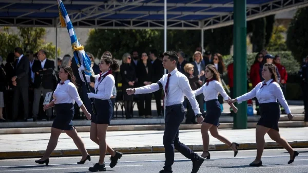 Ηλιόλουστος ο καιρός σήμερα - Με υψηλές θερμοκρασίες οι παρελάσεις της 25ης Μαρτίου