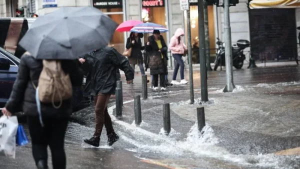 Καιρός (28/3): Με βροχές και καταιγίδες - Που θα "χτυπήσουν" τα έντονα φαινόμενα