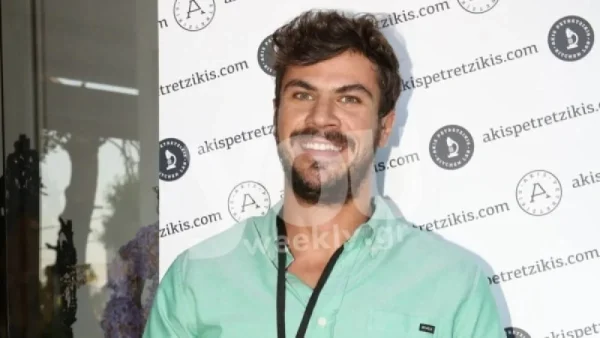 Όσο μεγαλώνει είναι ''φτυστός'' ο πατέρας του - Η νέα φωτογραφία του Άκη Πετρετζίκη με το γιο του