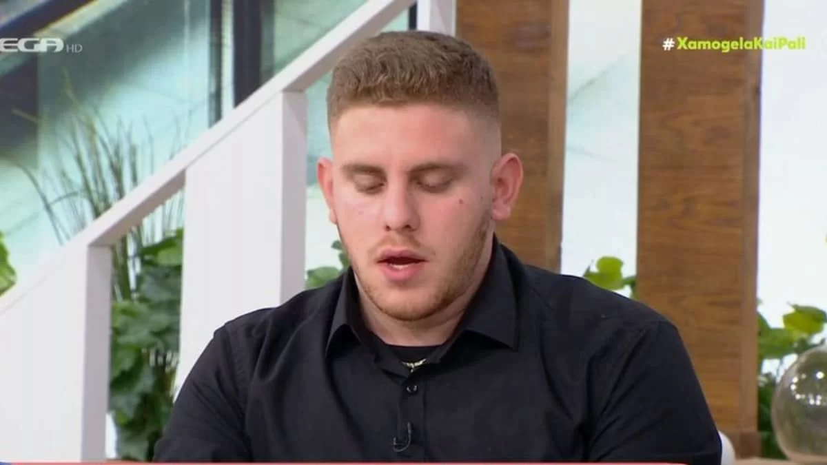 Τραγωδία Τέμπη: «Ο διάδρομος είχε γίνει χαλκομανία...» - Τα συγκλονιστικά λόγια του Ανδρέα που σώθηκε από το 2ο βαγόνι