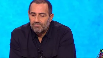 Δεν άντεξε και δάκρυσε ο Κανάκης - Το τραγούδι που αφιέρωσε ο πατέρας του Δημήτρη Ασλανίδη ο οποίος χάθηκε στα Τέμπη