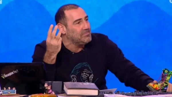 "Εσκασε" πριν από λίγο η είδηση για το "Βινύλιο" - Τι συμβαίνει με τον Αντώνη Κανάκη