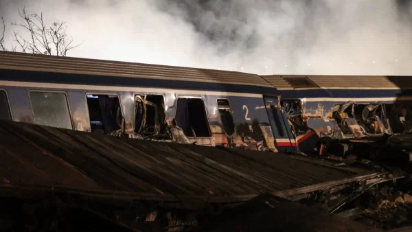 Τέμπη: Ανατριχίλα - Η εικόνα από το σημείο του τραγικού δυστυχήματος 5 μέρες μετά την τραγωδία