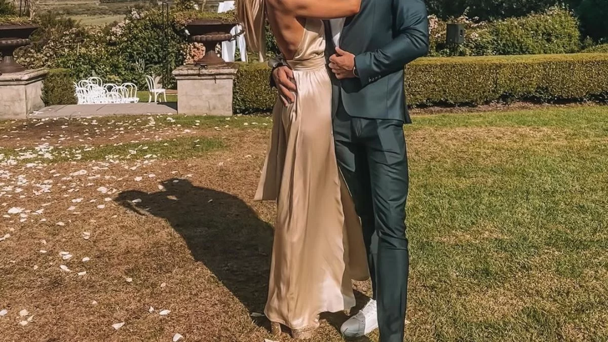 Η κατάρα του ονόματος: Παντρεύτηκε στη Νότια Αφρική η ανιψιά της Νταϊάνα - Το σκάνδαλο την ημέρα του γάμου τους