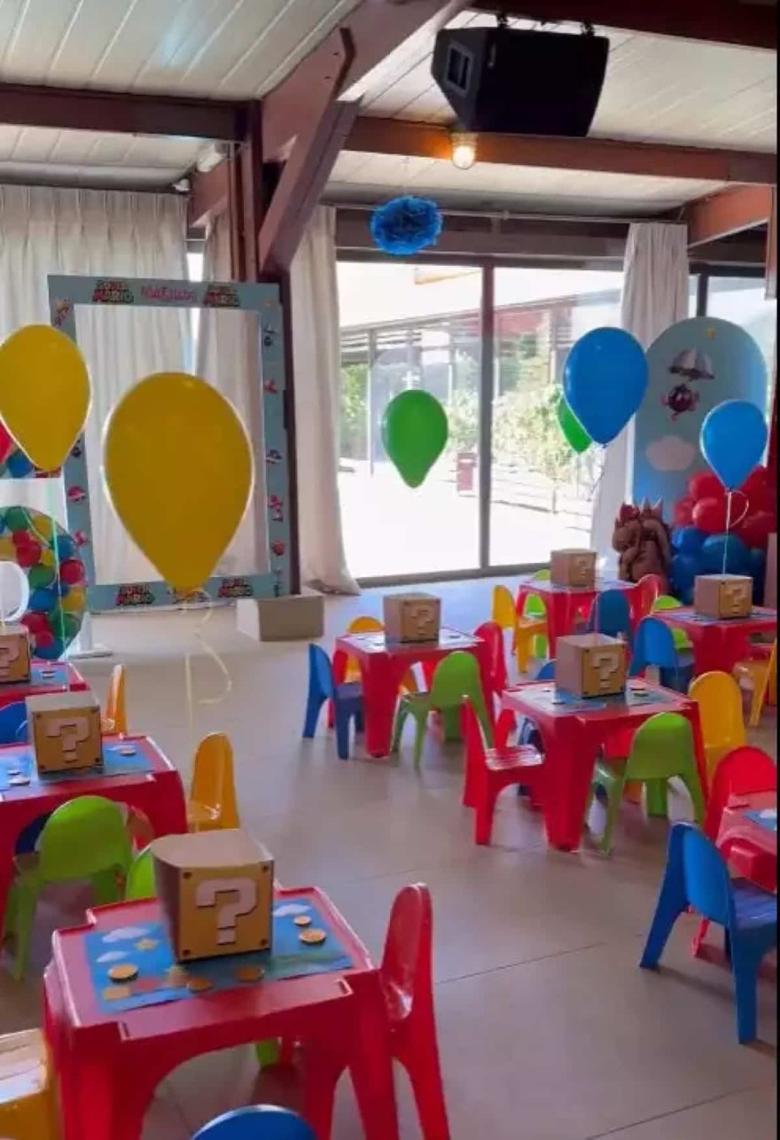 Αθηνά Οικονομάκου γενέθλια γιου