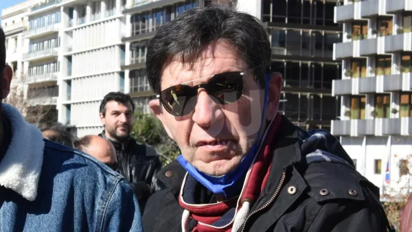 Γεράσιμος Σκιαδαρέσης: «Ήταν χυδαίο , δεν περίμενα...» - "Κόλαφος" ο ηθοποιός για περιστατικό με εφημερίδα