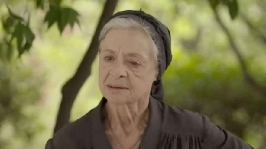 Σασμός το τέλος της γιαγιάς ειρήνης