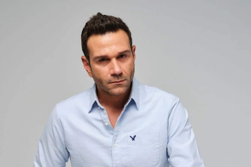 Γη της Ελιάς Μάνος