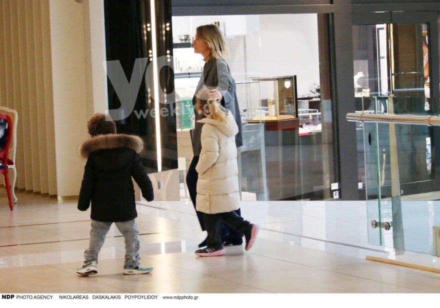 Βίκυ Καγιά παιδιά