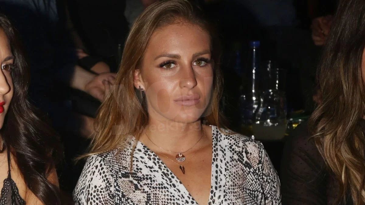 Κατερίνα Δαλάκα: «Μωρή πατ@@@@ρα τι...» - Το υβριστικό σχόλιο που δέχτηκε μετά την αποκάλυψη για την τραγωδία στα Τέμπη