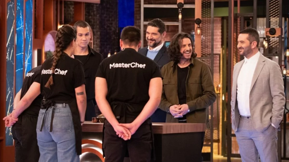 MasterChef 7 highlights 7/3: Αυτός έφυγε! Η Μαρία Μπέη έχει σπείρει τον πανικό!