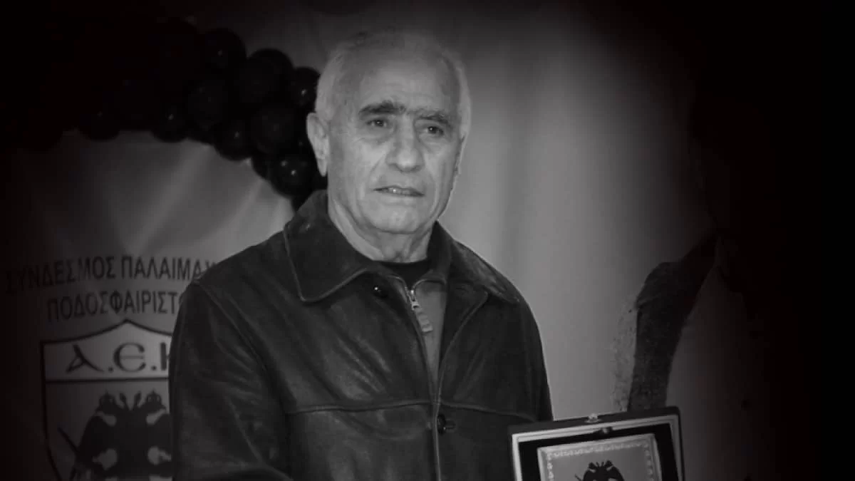 Σε λαϊκό προσκύνημα η σορός του - Πότε και πού θα γίνει η κηδεία του Μίμη Παπαϊωάννου