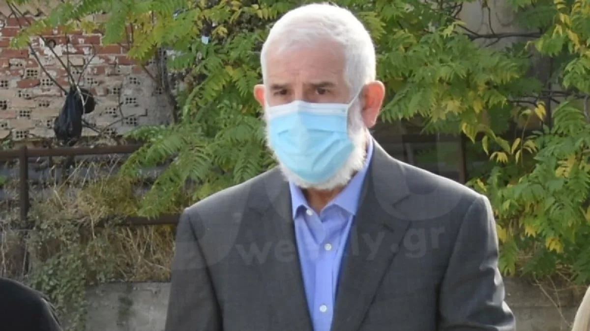 Πήγε θέατρο και έφυγε πριν το τέλος - Η πρώτη δημόσια εμφάνιση του Φιλιππίδη μετά την απόφαση του δικαστηρίου