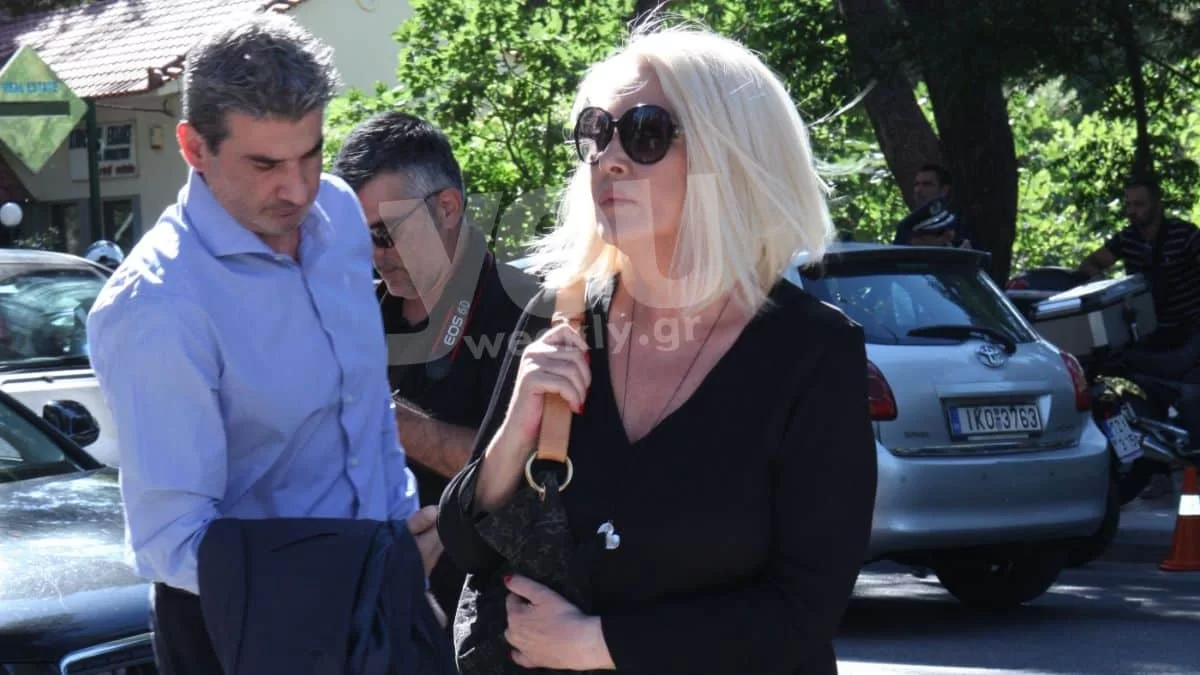 Εκτός αέρα το "Σπίτι με το MEGA" - Τι συμβαίνει με την Ρούλα Κορομηλά