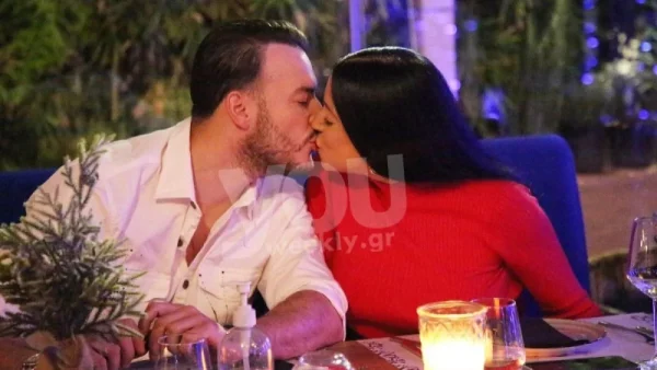 Μπαμπάς για πρώτη φορά ο Σάκης Αρσενίου - Γέννησε η Λαμπρινή Πλεύρη