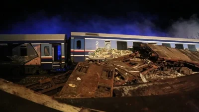 Τέμπη: Τα παιδιά έγιναν άγγελοι - Γροθιά στο στομάχι η ζωγραφιά μιας 8χρονης για το τραγικό συμβάν