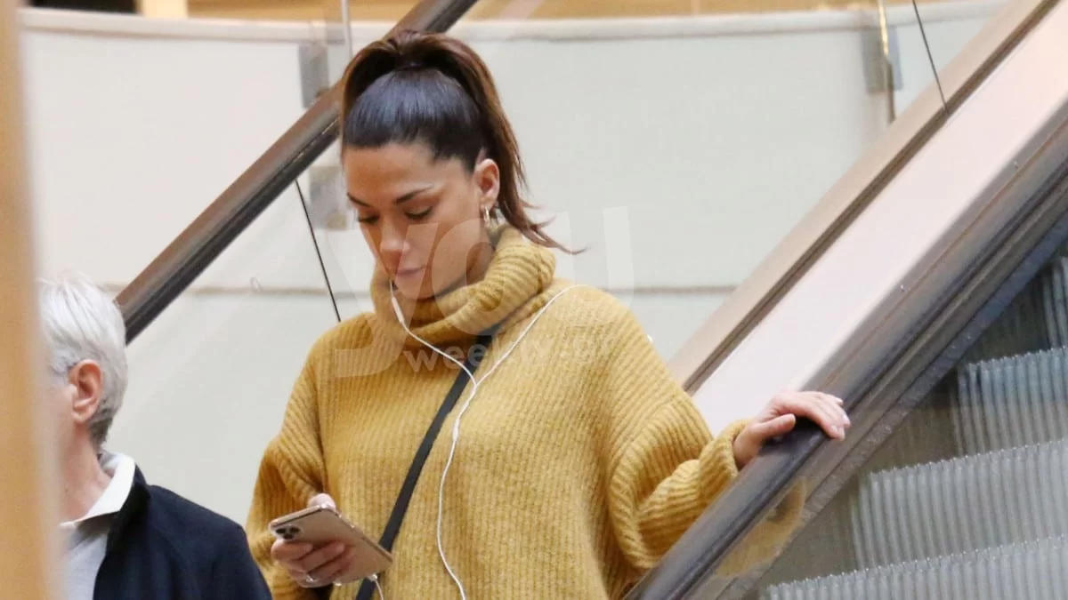 Βάσω Λασκαράκη: «Δεν το χωράει ο νούς μου και...» - Ρίγη συγκίνησης με την ανάρτηση για την τραγωδία στα Τέμπη